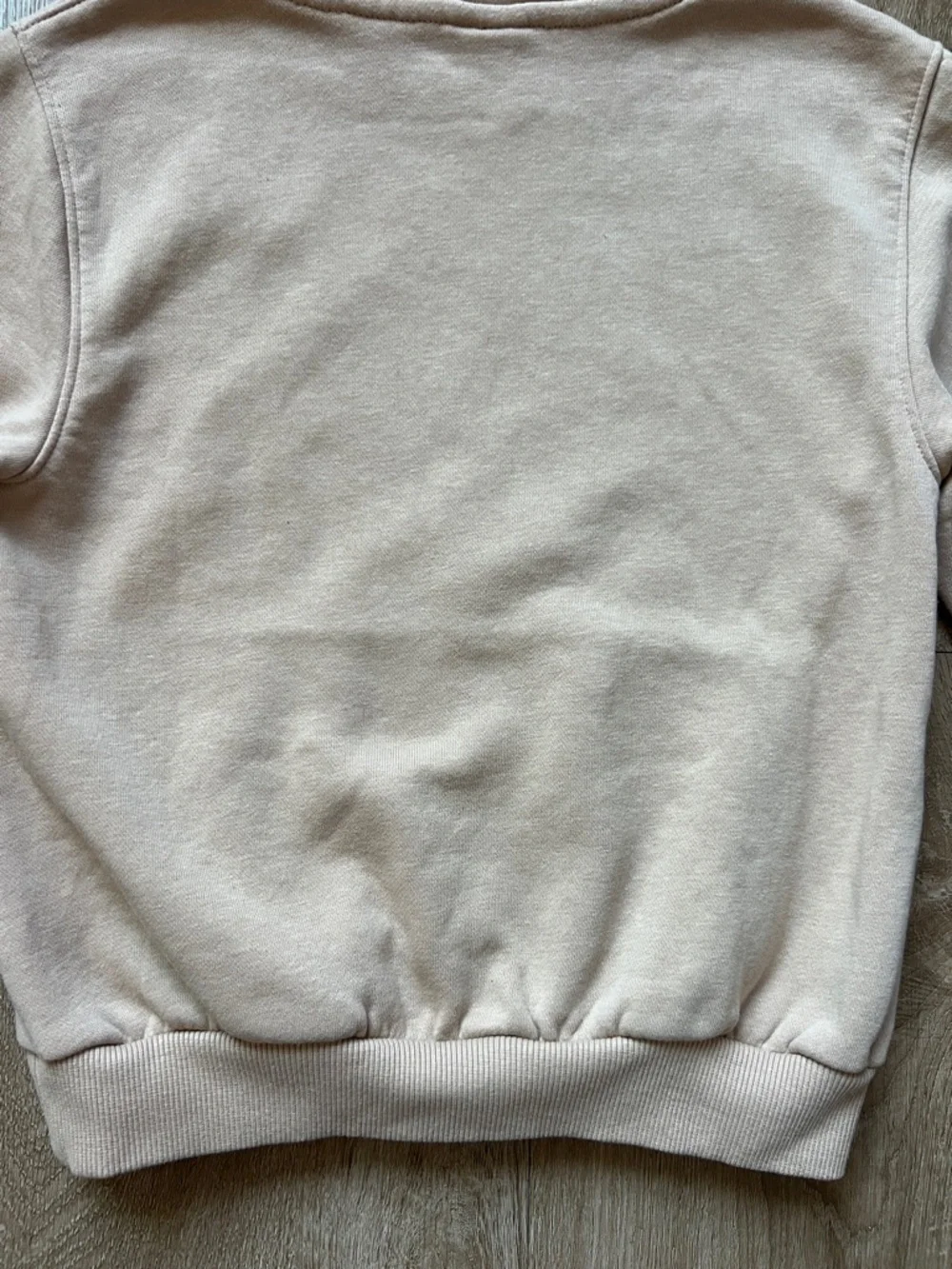 Nike Kids Tan Pullover Hoodie with Multicolor Paint Splatter Logo Size 7 - Picture 8 of 9